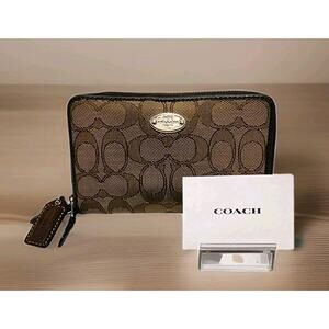 COACH Signature Monogram Fabric Leather Brown Two-Tone Double Zip Around Wallet